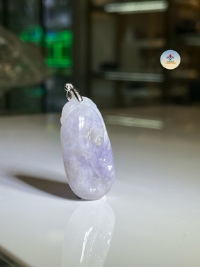 翡翠A貨玉器如意翡翠吊墜 34.3 x 18.3 x 6.3mm